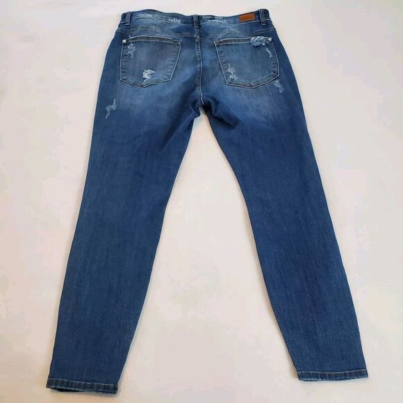 Judy Blue Jeans Womens 18W Leopard Print Patches Skinny Fit Distressed JB8265MD - Picture 2 of 10